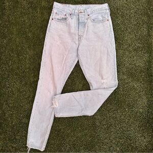 Levi’s Women 501s Tapered Skinny Light Wash Denim Blue Jeans 100% Cotton 27x30
